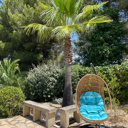 Casa Tosalet Sea View Вилла *
